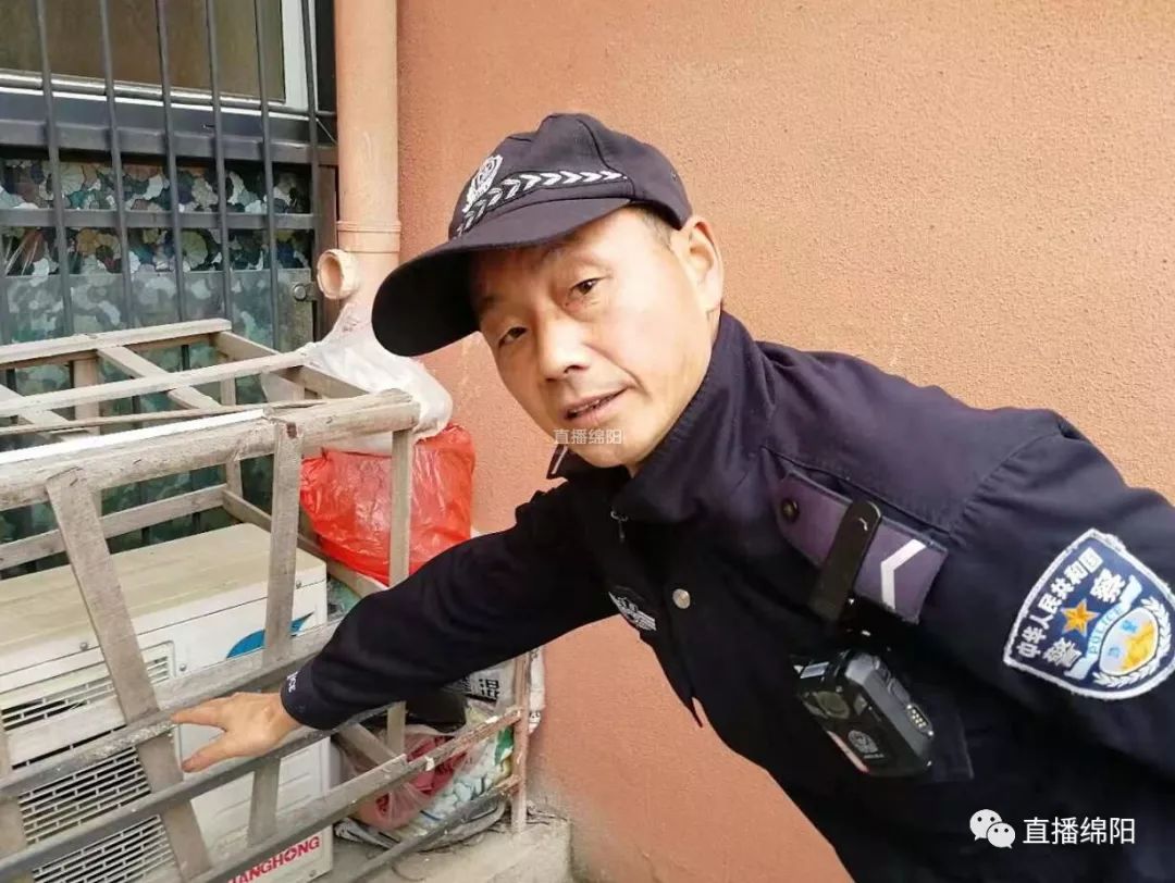 陇右雪豹队鏖战江汉暴熊队，高尔夫联赛惊险晋级，核心复出即建功。传控打穿防线的简单介绍